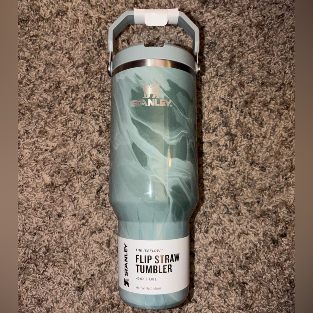 Stanley 40 oz Stainless Steel Ice Flow Flip Straw Tumbler Agate Calacatta